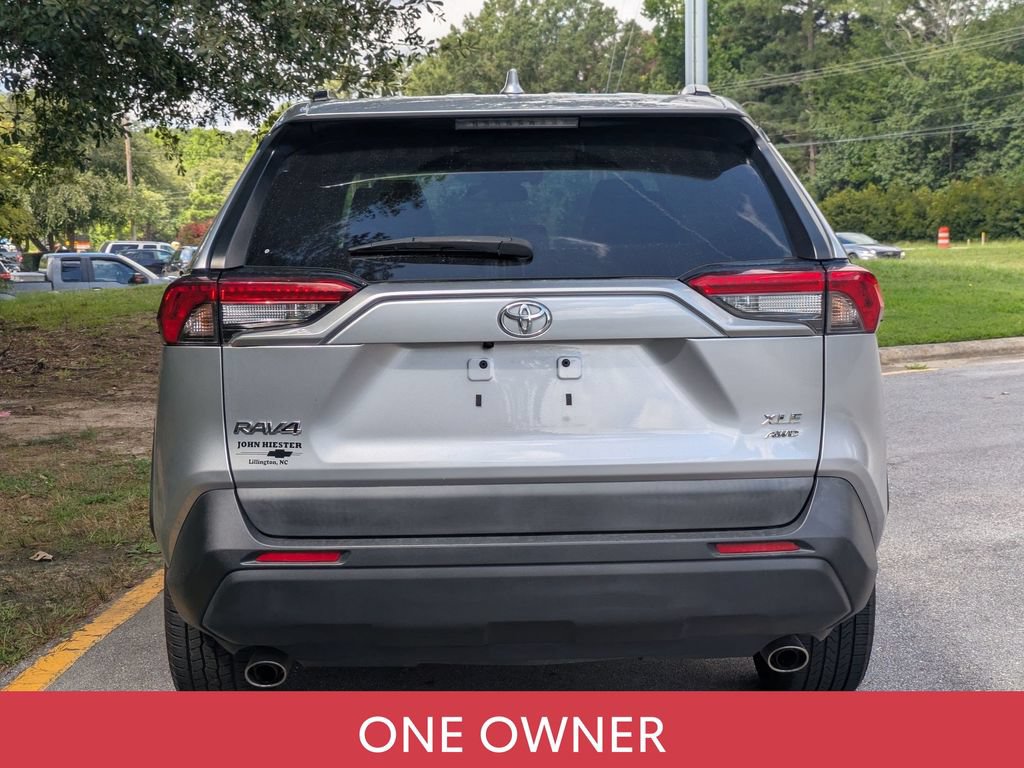 Used 2023 Toyota RAV4 XLE Premium AWD/4WD image 3