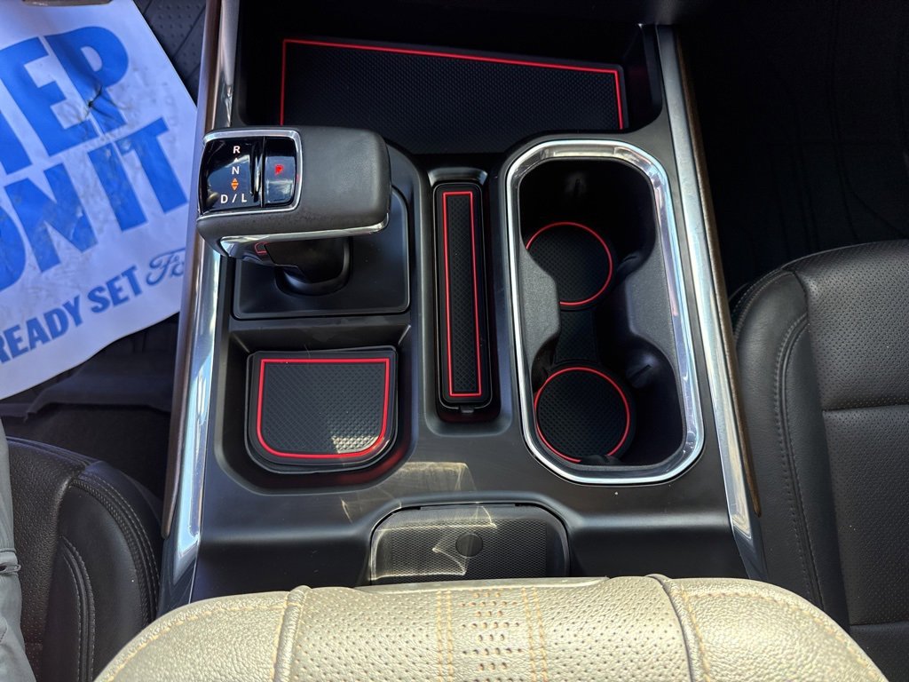 Used 2024 Chevrolet Silverado 1500 High Country w/ Technology Package image 29