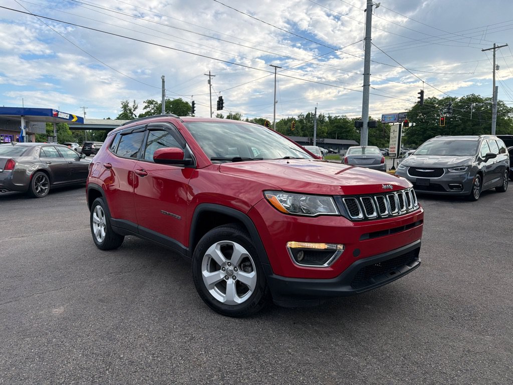 Used 2021 Jeep Compass Latitude w/ Convenience Group AWD/4WD image 1