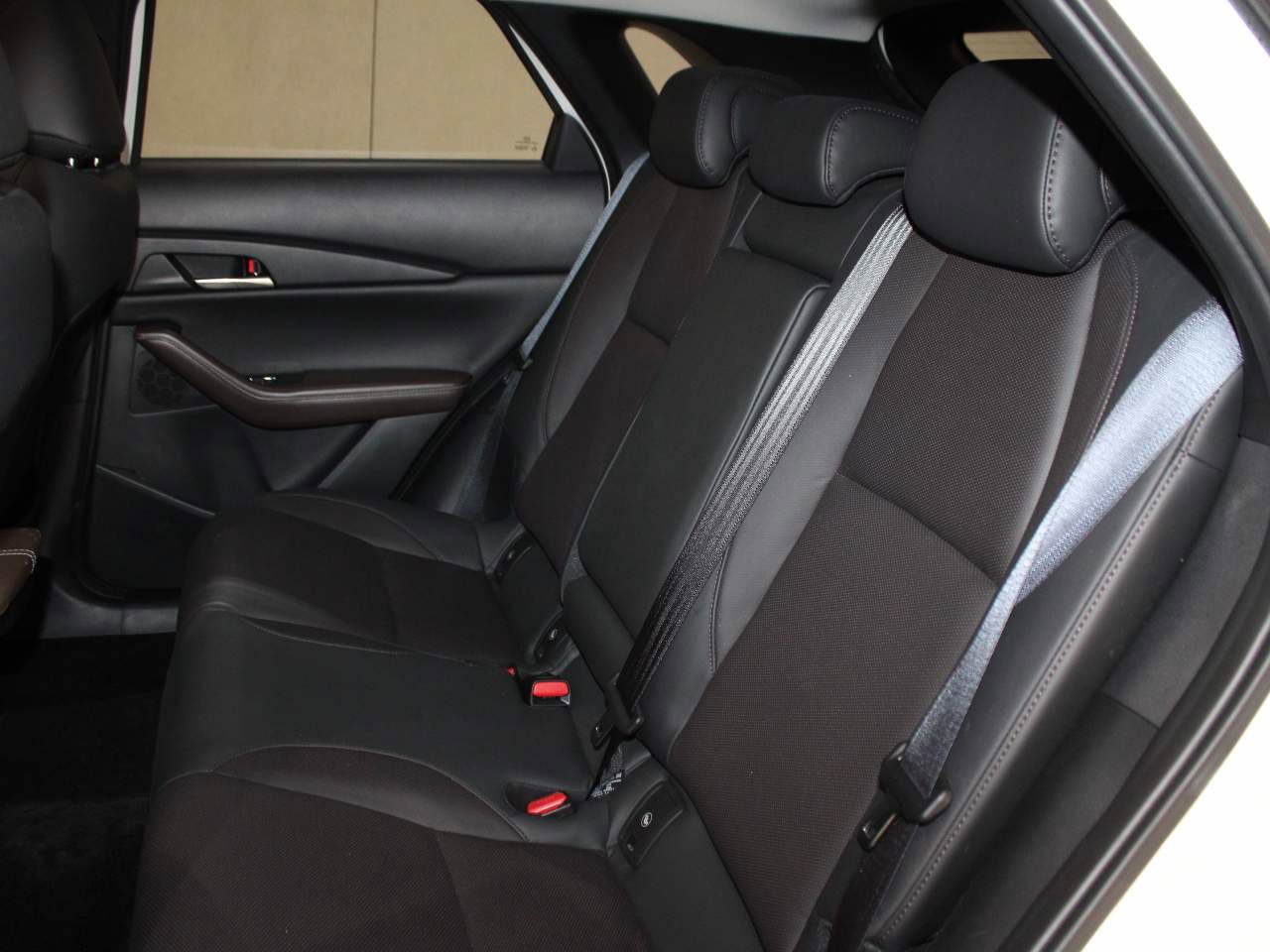 Used 2025 MAZDA CX-30 2.5 Turbo w/ Premium Package AWD/4WD image 17