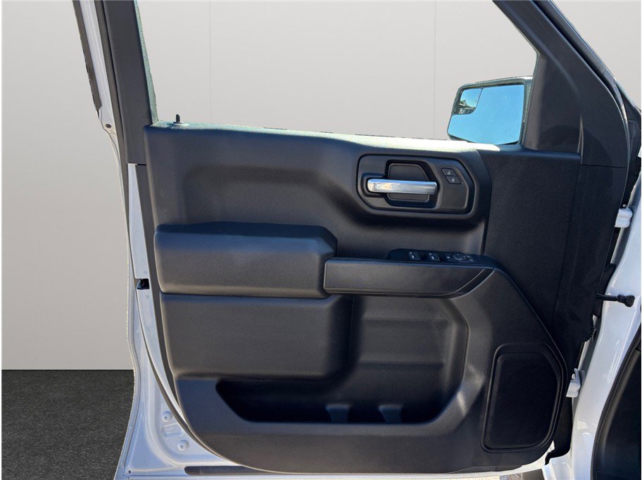 Used 2022 Chevrolet Silverado 1500 Custom image 18