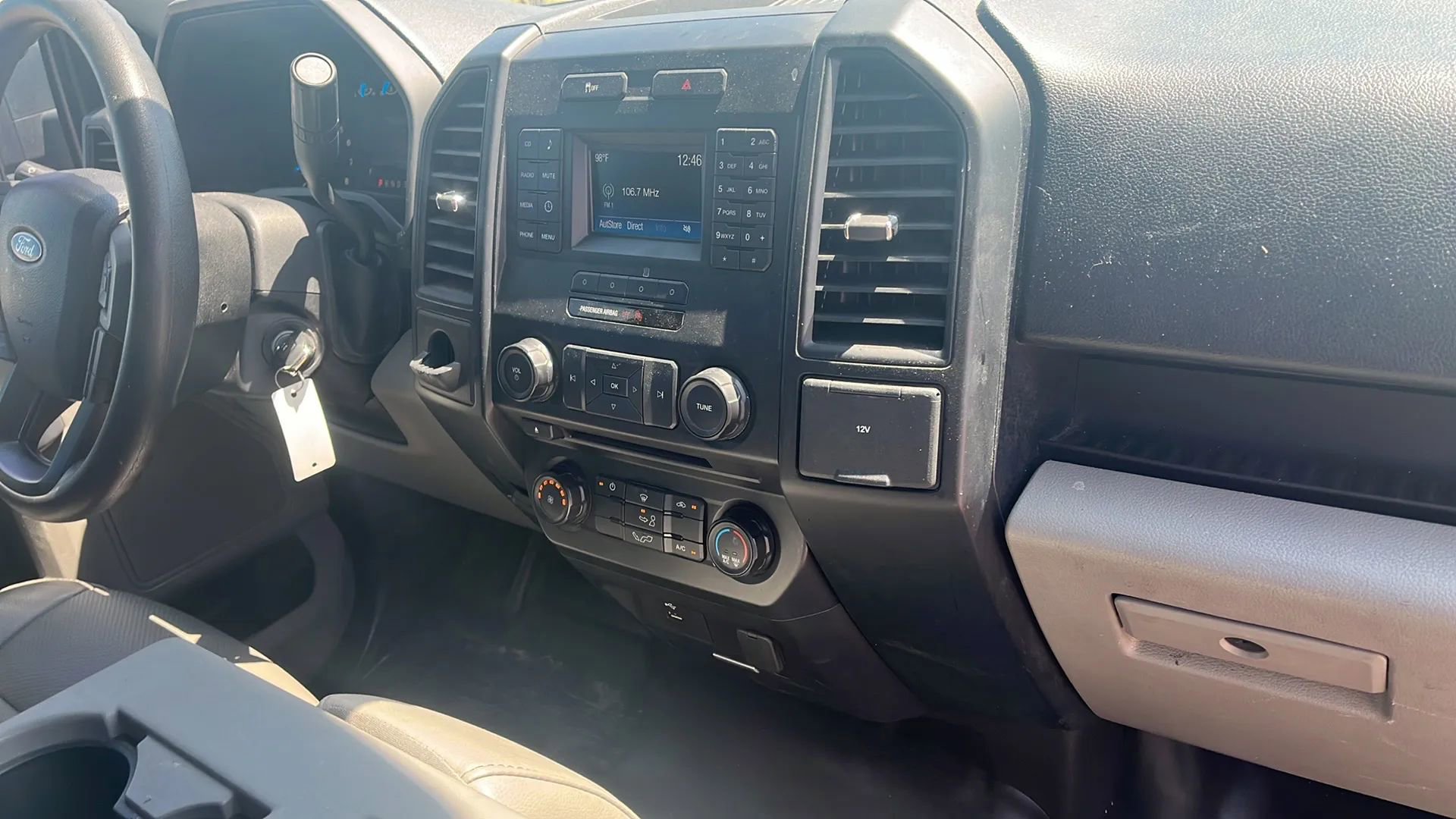 Used 2016 Ford F150 XL w/ Equipment Group 101A Mid image 14