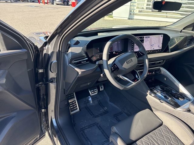 New 2026 Audi SQ5 Premium Plus image 10