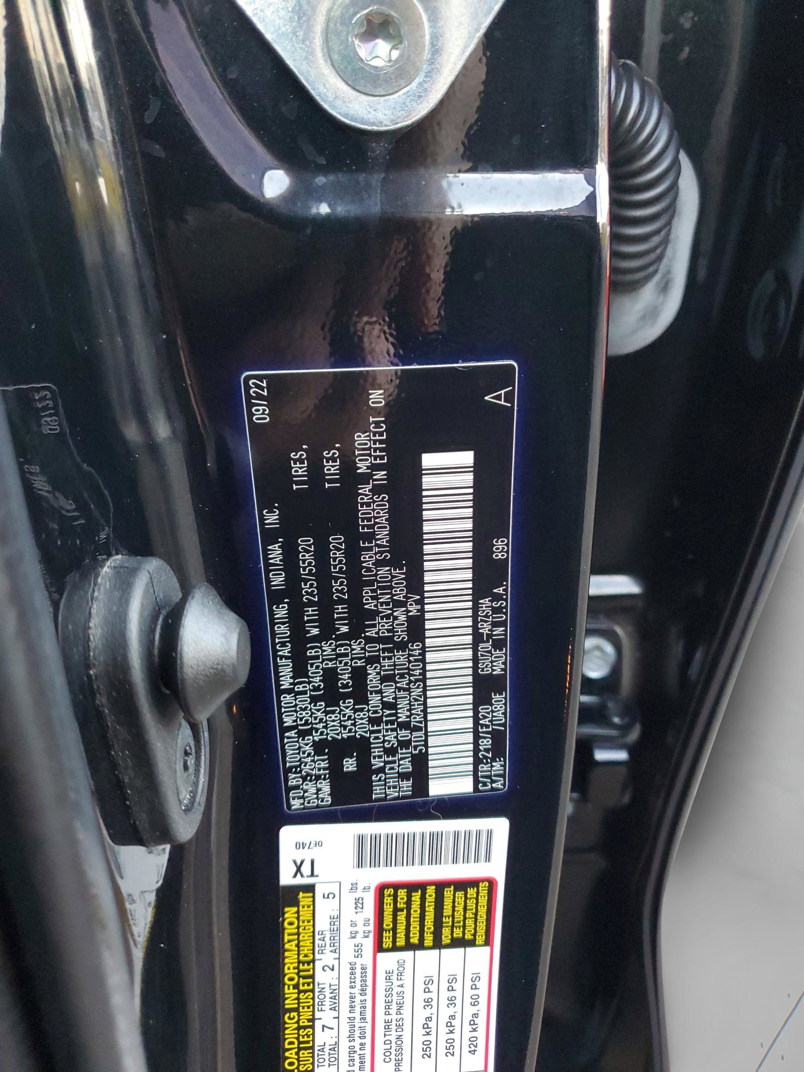 Used 2022 Toyota Highlander XSE FWD image 33