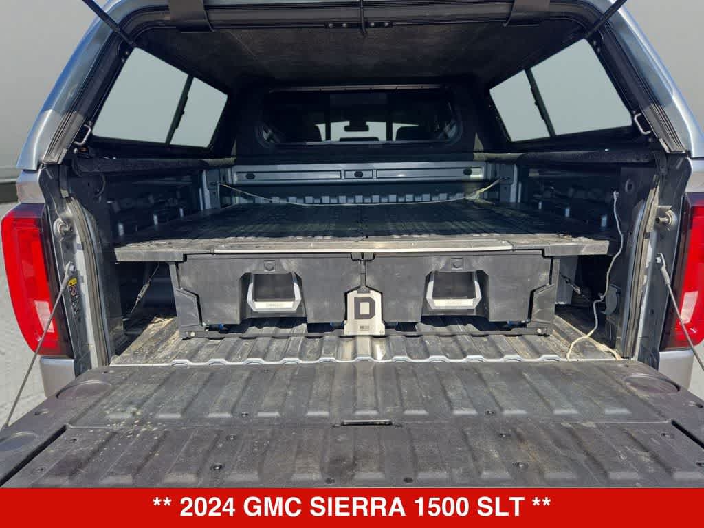 Used 2024 GMC Sierra 1500 SLT w/ SLT Convenience Package AWD/4WD image 32