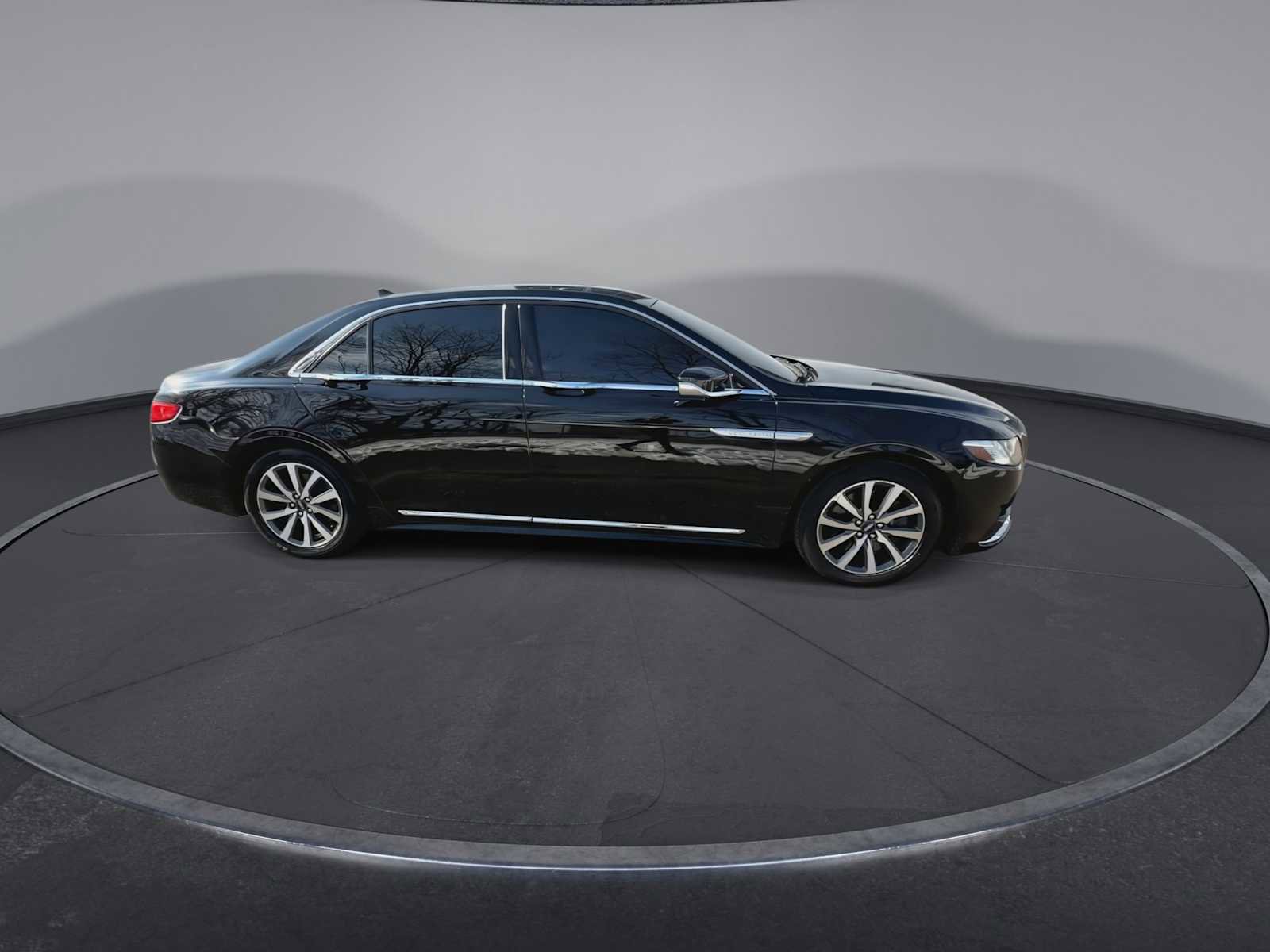 Used 2020 Lincoln Continental AWD w/ Equipment Group 500A image 9