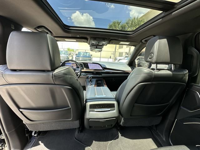 Certified 2022 Cadillac Escalade Premium Luxury RWD image 32