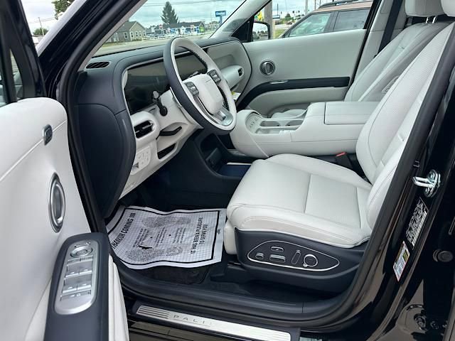 New 2026 Hyundai Palisade Calligraphy image 7