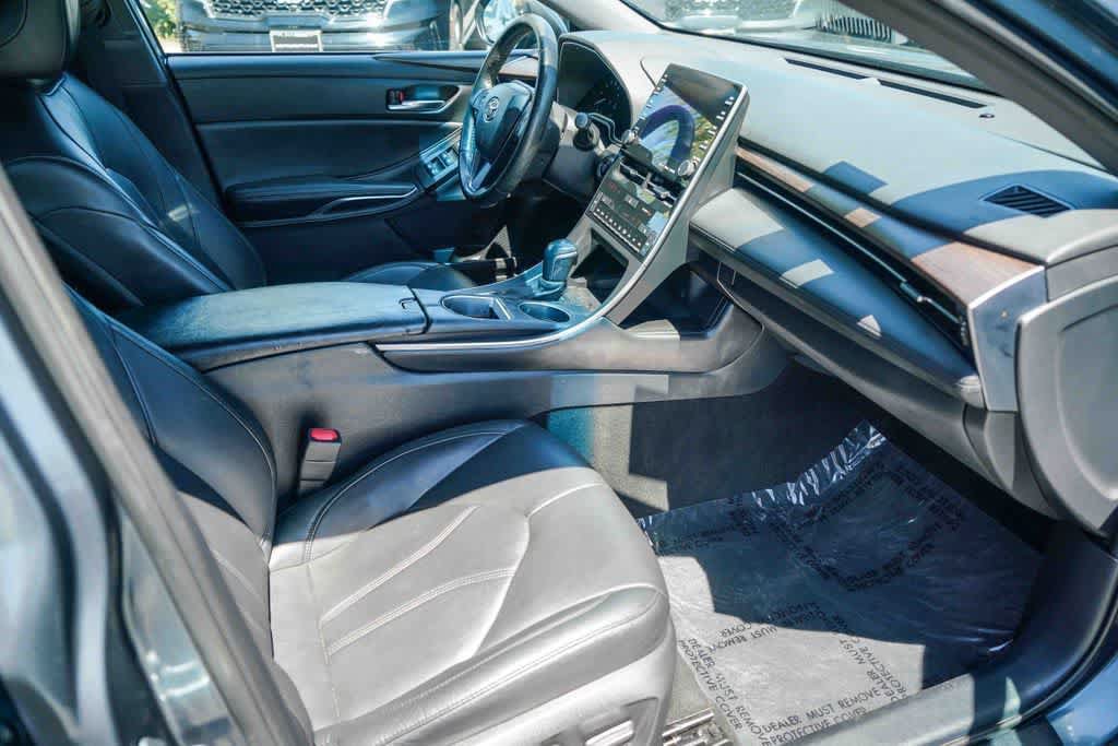 Used 2022 Toyota Avalon XLE FWD image 15