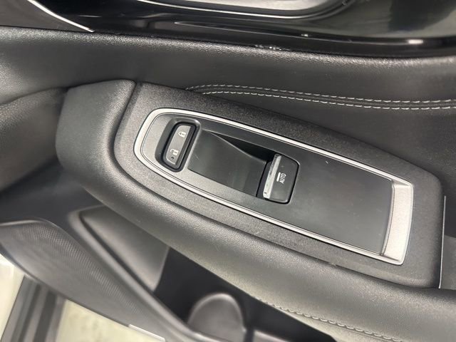 Used 2020 Subaru Outback Limited image 26