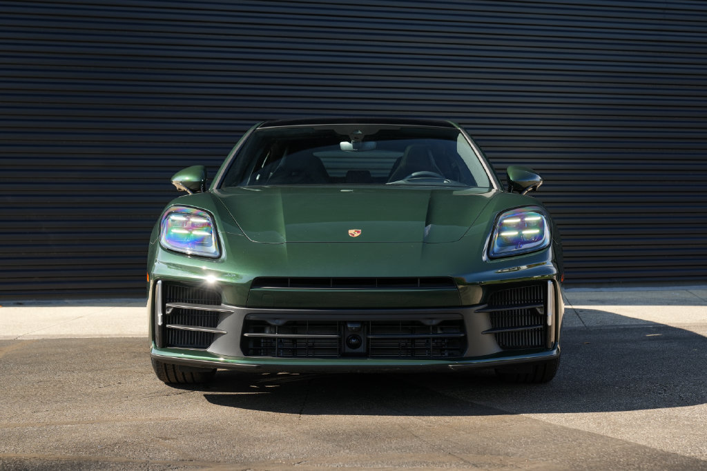 Certified 2026 Porsche Panamera 4 AWD/4WD image 6