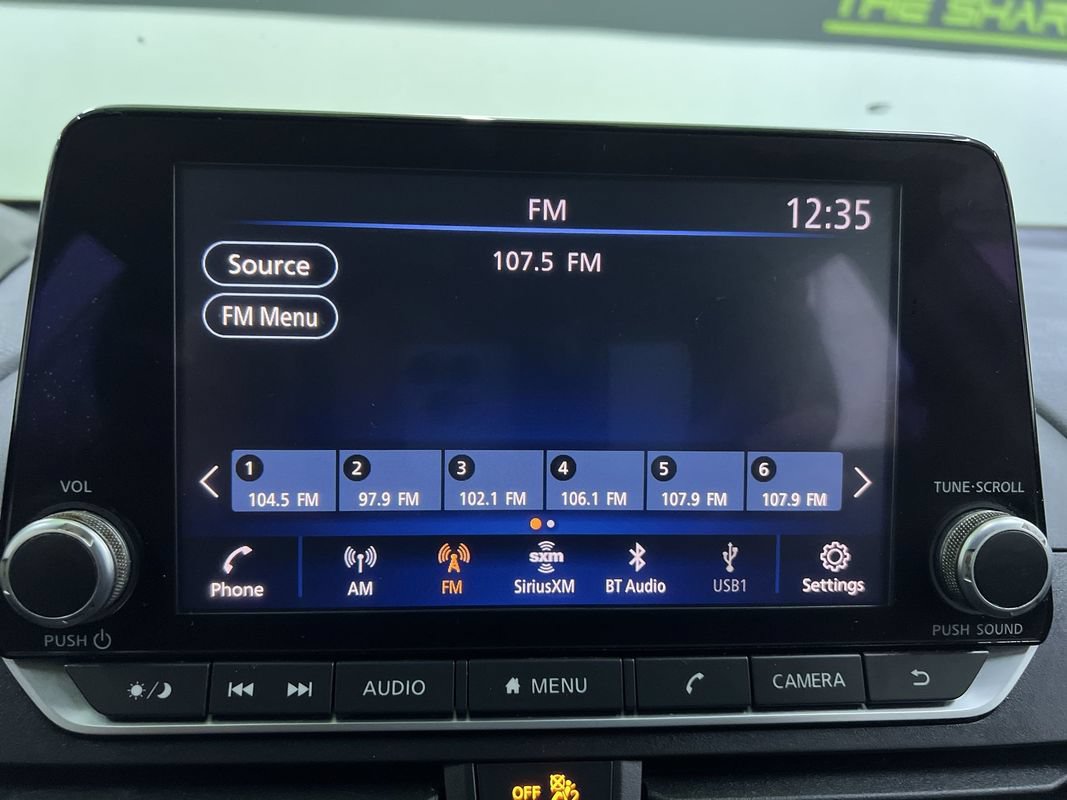 Used 2024 Nissan Altima 2.5 SR FWD image 21