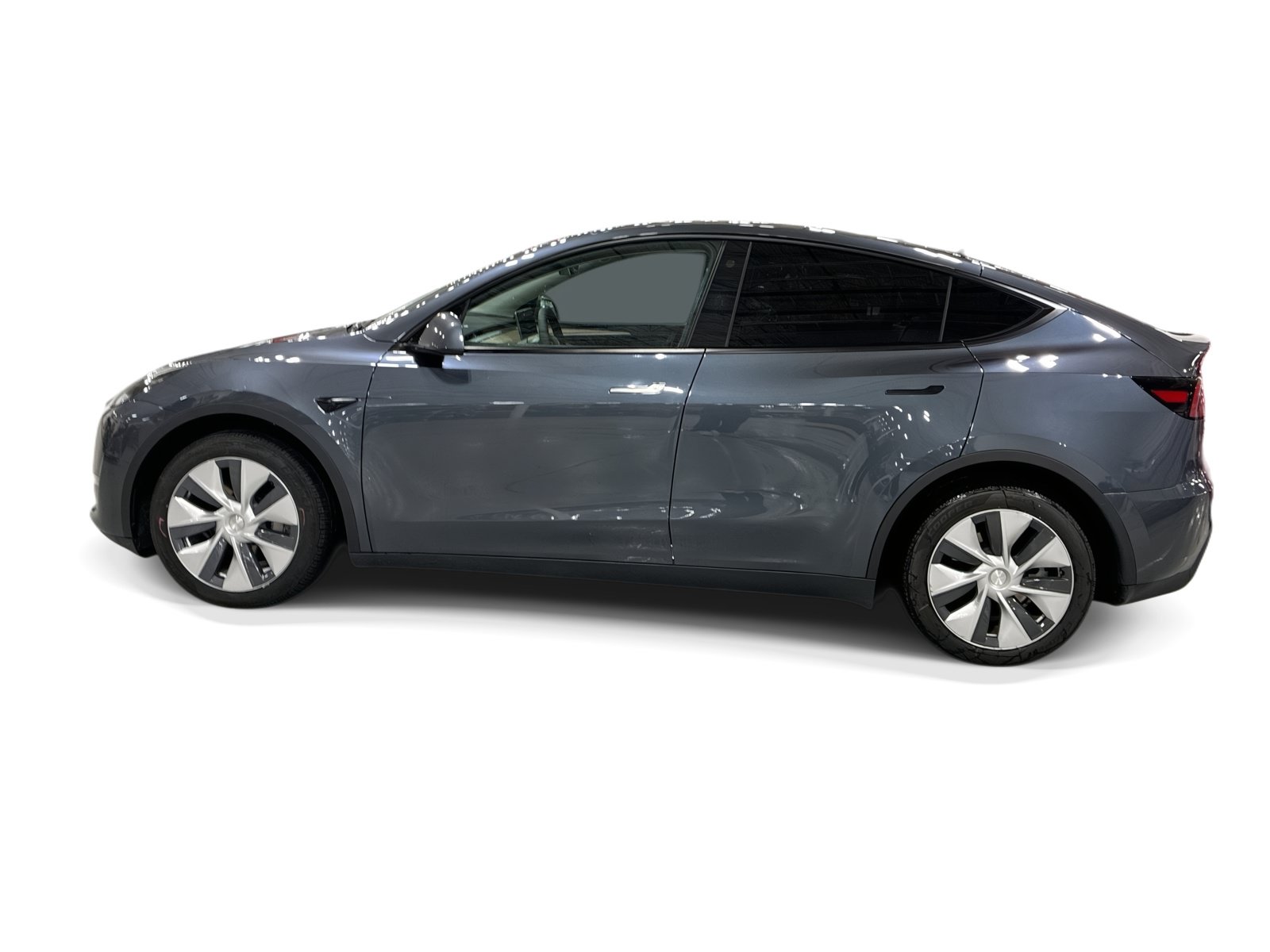 Certified 2023 Tesla Model Y Long Range AWD/4WD image 3