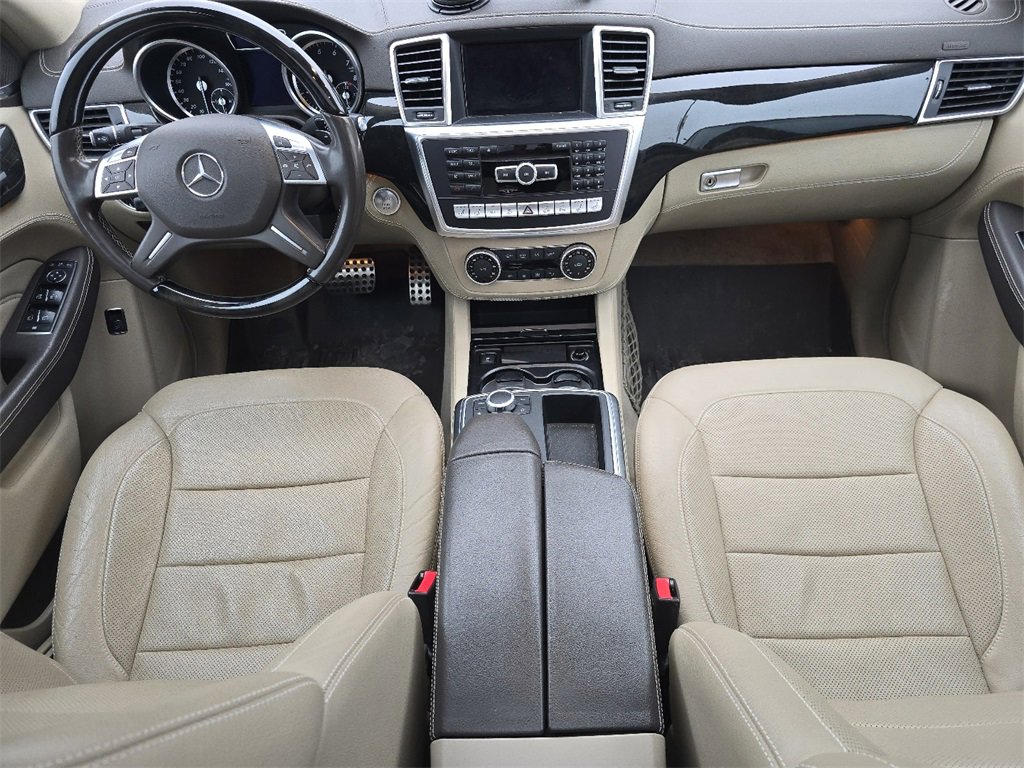 Used 2024 Mercedes-Benz Sprinter 2500 image 23