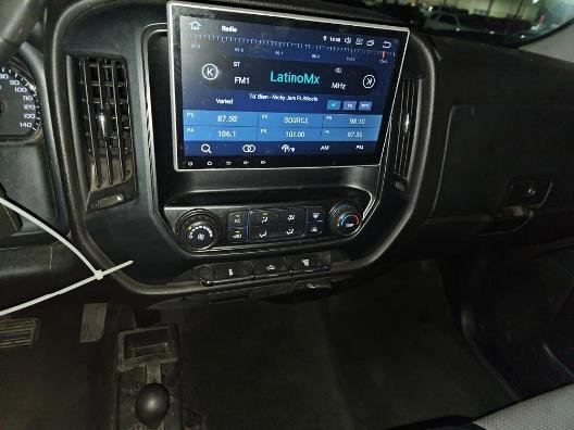 Used 2018 GMC Sierra 3500 3500 w/ Sierra Convenience Package image 9