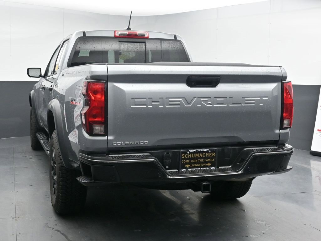 Used 2023 Chevrolet Colorado Trail Boss w/ Technology Package image 6