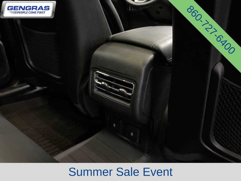 Used 2025 Lincoln Corsair AWD w/ Equipment Group 101A image 39