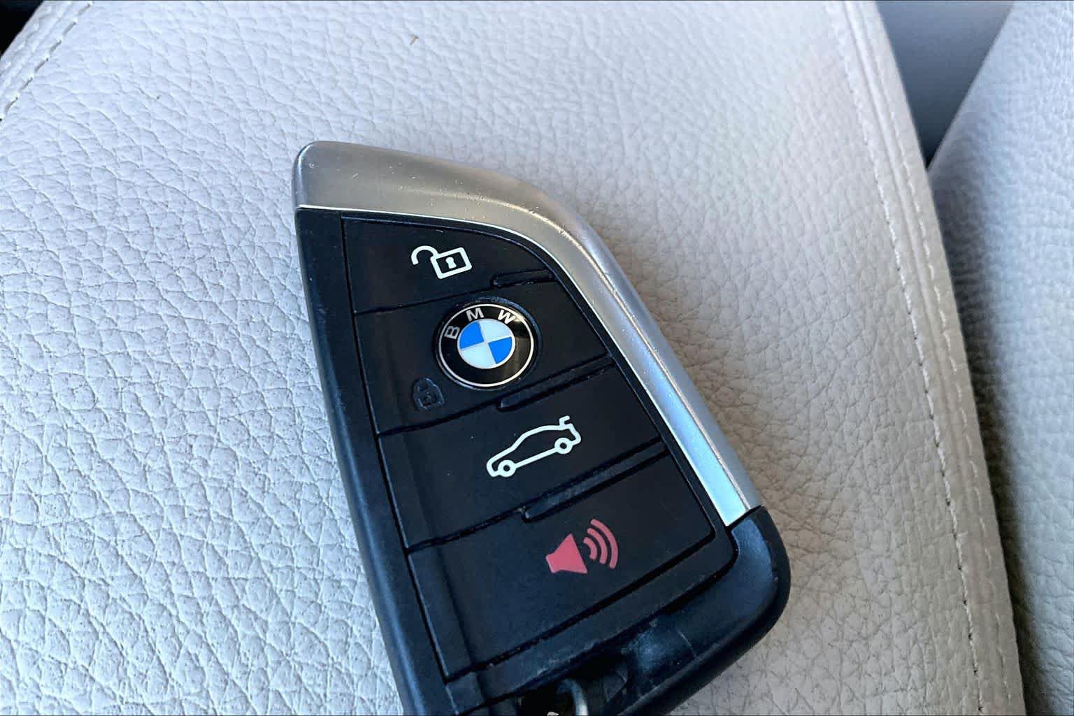 Used 2020 BMW X1 sDrive28i w/ Convenience Package FWD image 14