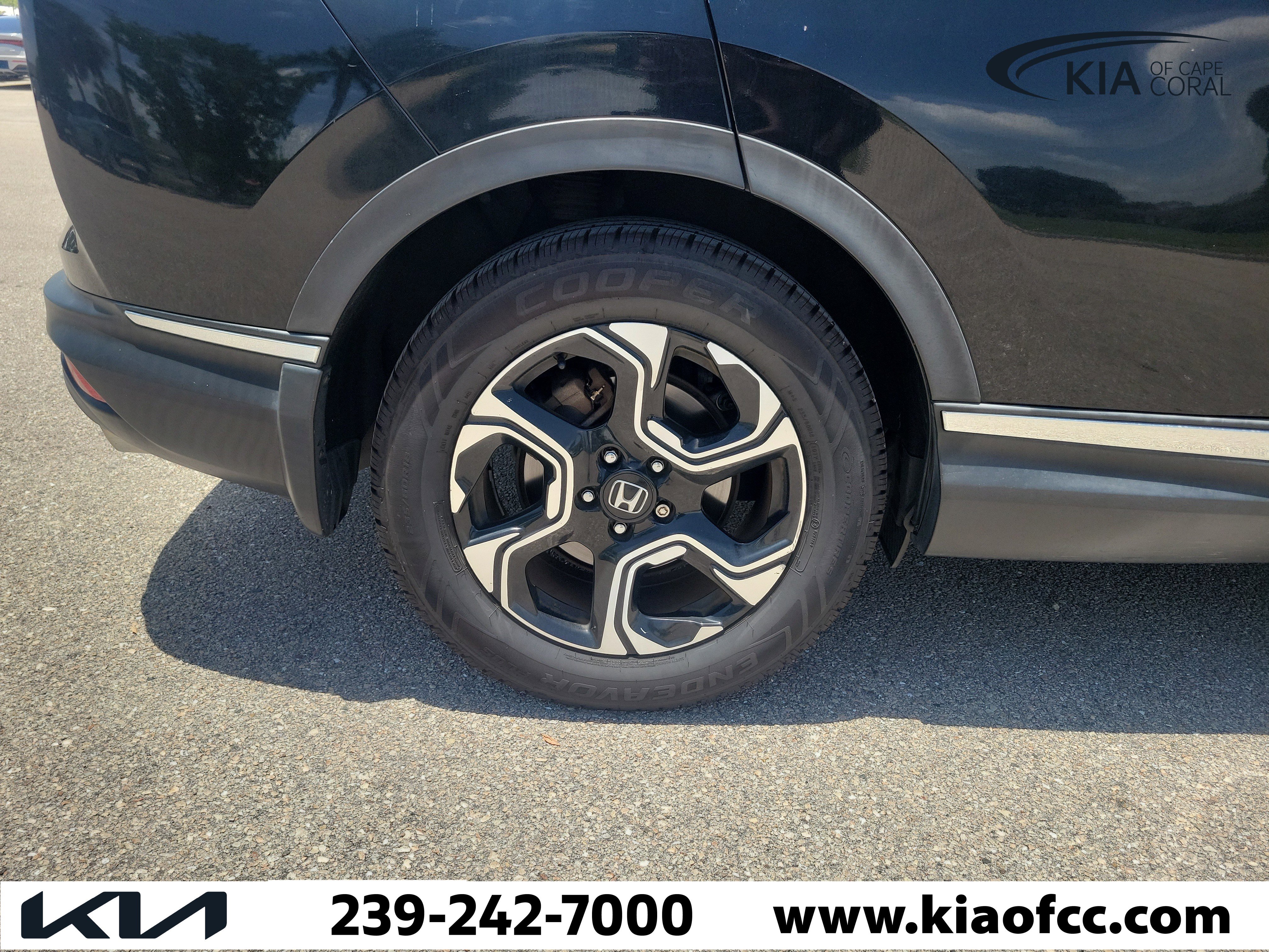 Used 2018 Honda CR-V Touring image 9