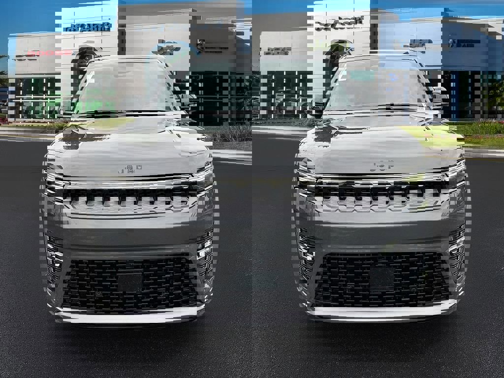 New 2026 Jeep Grand Wagoneer L Limited image 2