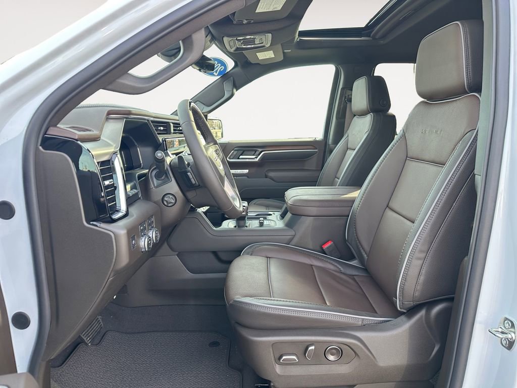 New 2026 GMC Sierra 1500 Denali w/ Technology Package AWD/4WD image 9