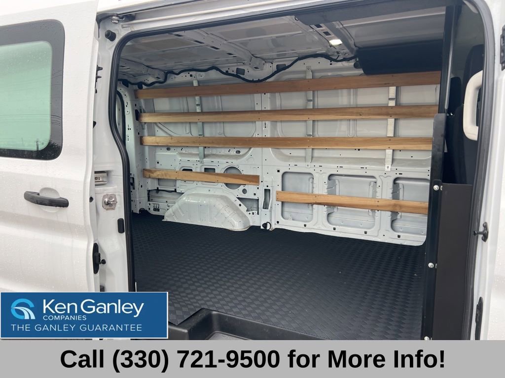 Used 2023 Ford Transit 250 Low Roof AWD w/ Exterior Upgrade Package image 46