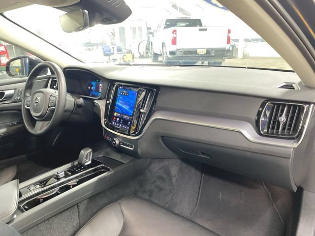 Used 2024 Volvo S60 B5 Core FWD image 28