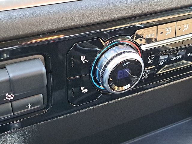 Used 2024 GMC Sierra 1500 Elevation w/ Elevation Premium Package image 28