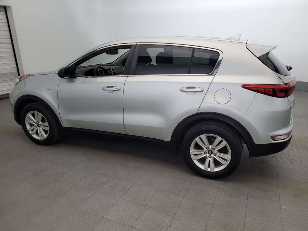 Used 2019 Kia Sportage LX AWD/4WD image 3
