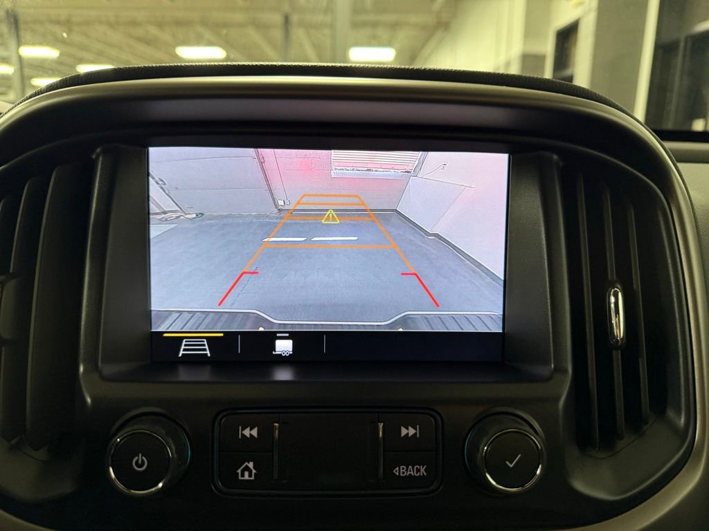Used 2022 Chevrolet Colorado Z71 w/ Safety Package image 14