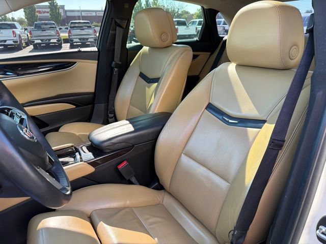 Used 2013 Cadillac XTS Luxury w/ Driver Awareness Package AWD/4WD image 17