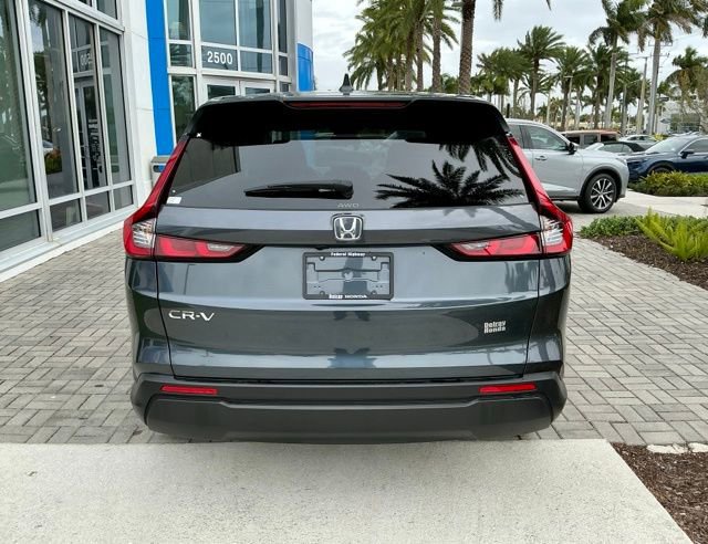 Certified 2025 Honda CR-V EX image 5