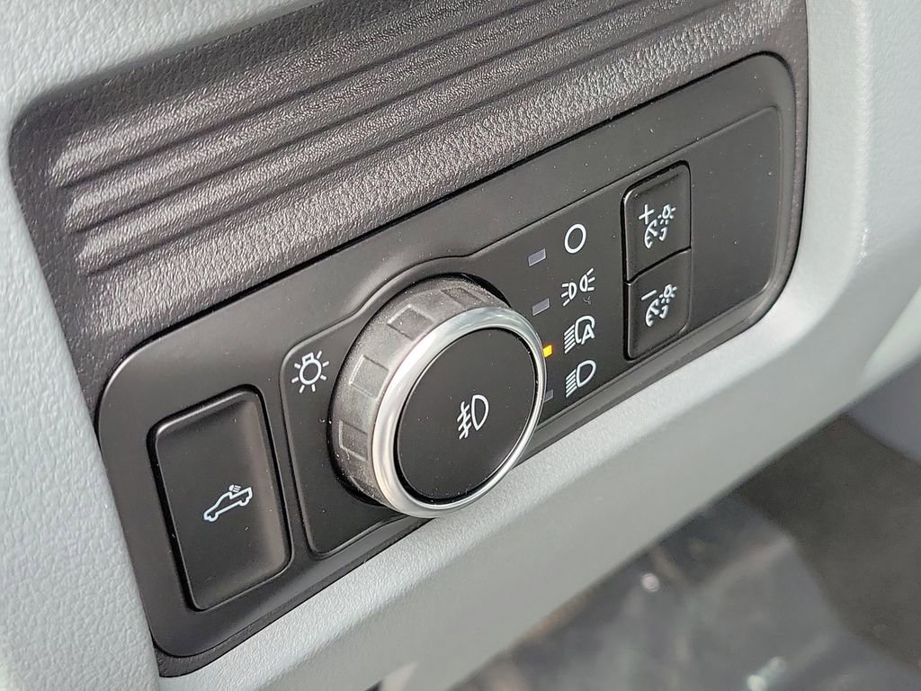New 2026 Ford F250 XLT image 13