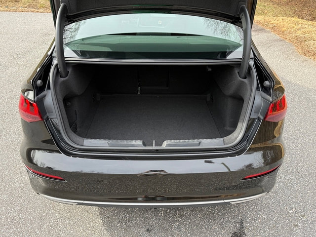 Used 2024 Audi A3 2.0T Premium image 17