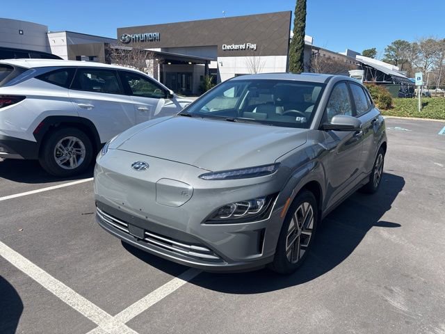 Used 2023 Hyundai Kona Limited w/ Cargo Package image 2