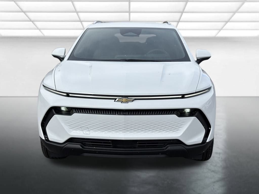 New 2026 Chevrolet Equinox EV LT image 16