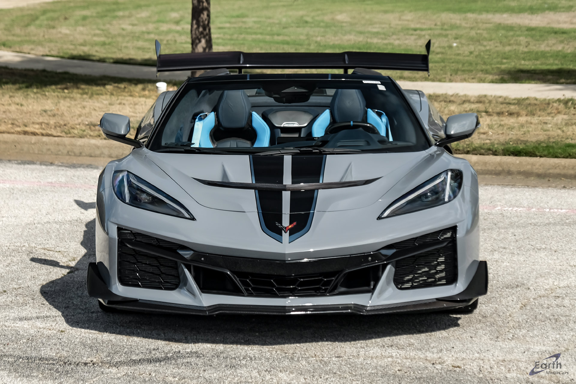 Used 2025 Chevrolet Corvette ZR1 w/ ZR1 Carbon Fiber Aero Package RWD image 40