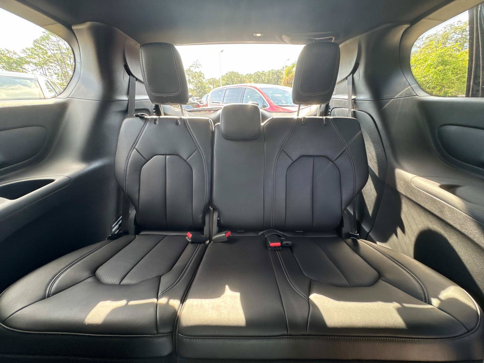 New 2026 Chrysler Voyager LX FWD image 13
