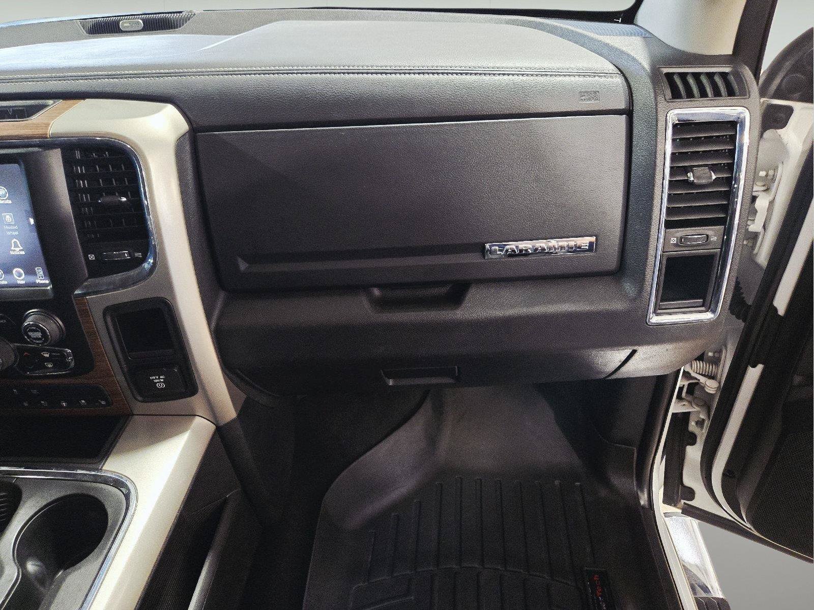 Used 2016 RAM 1500 Laramie w/ Convenience Group AWD/4WD image 53