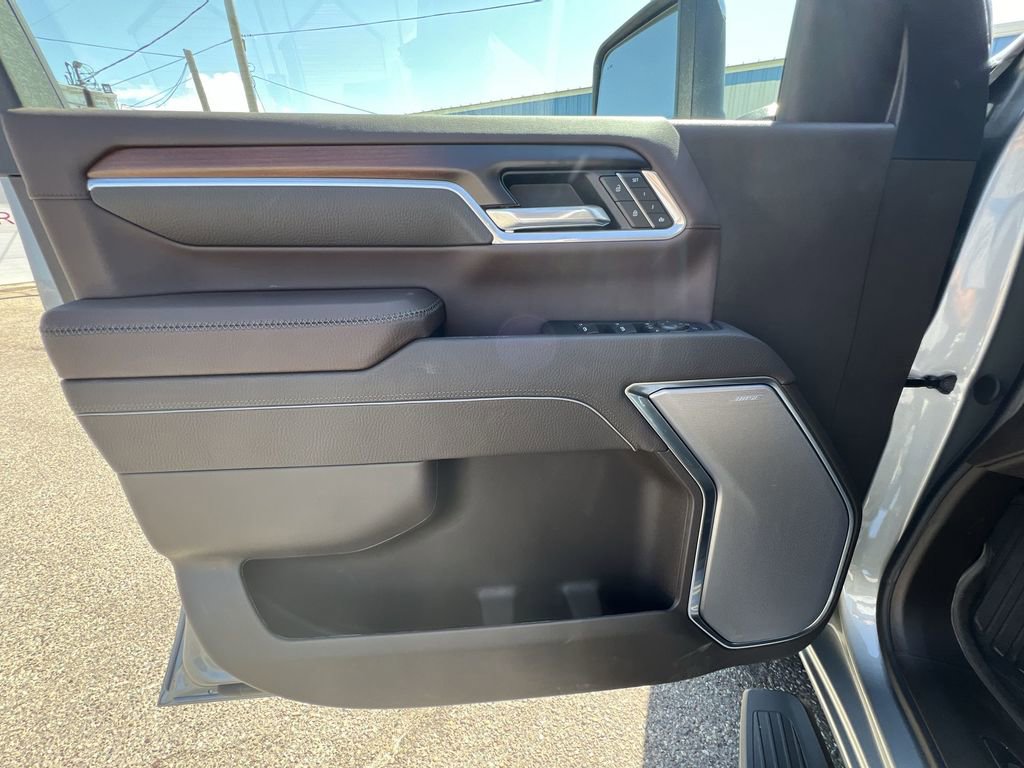 New 2026 GMC Sierra 3500 Denali w/ Denali Reserve Package image 23