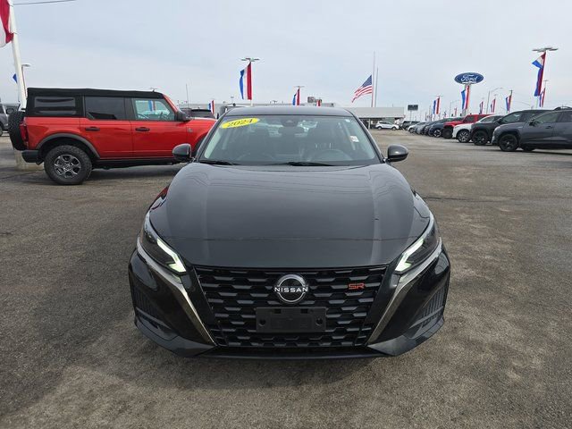 Used 2024 Nissan Altima 2.5 SR image 10