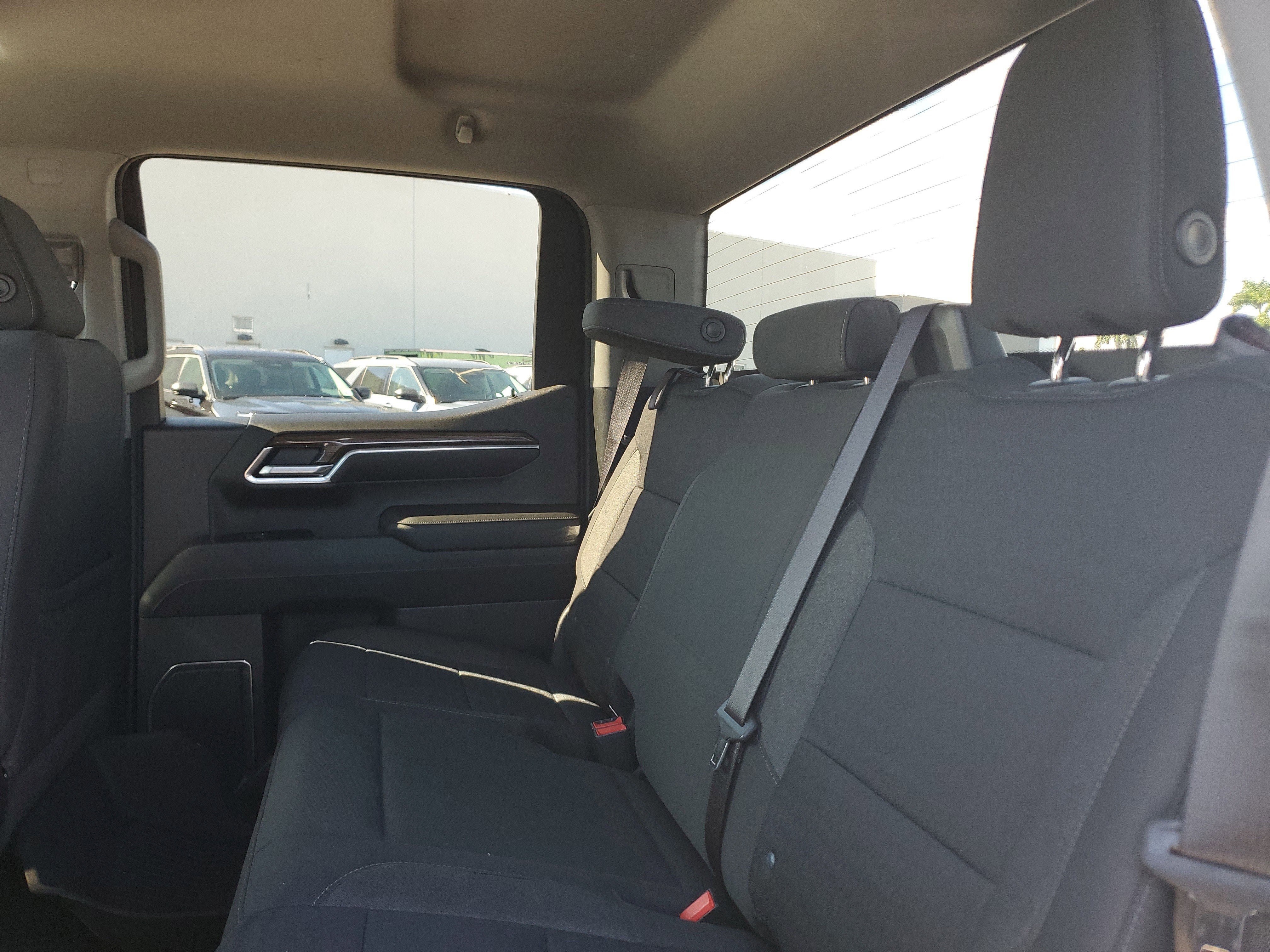 Used 2022 Chevrolet Silverado 1500 RST image 13