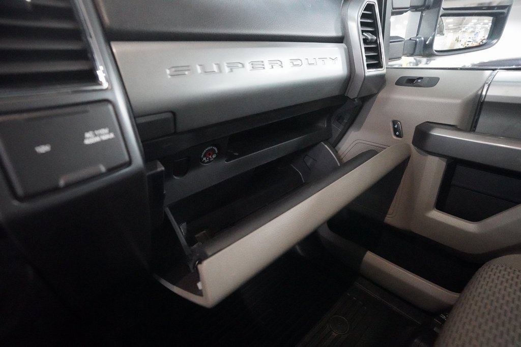 Used 2022 Ford F250 XLT w/ XLT Premium Package image 29