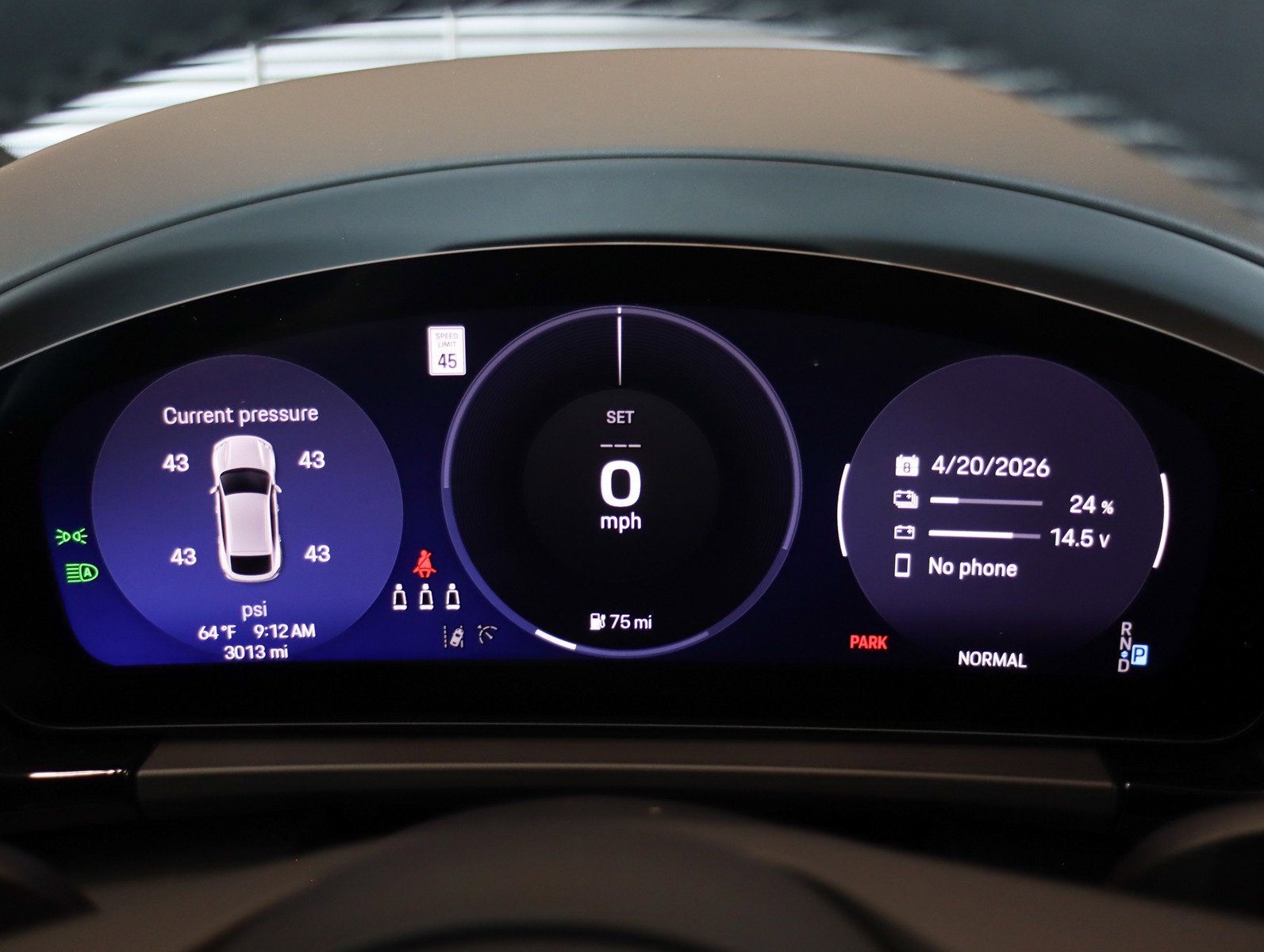 Used 2025 Porsche Macan Electric image 14