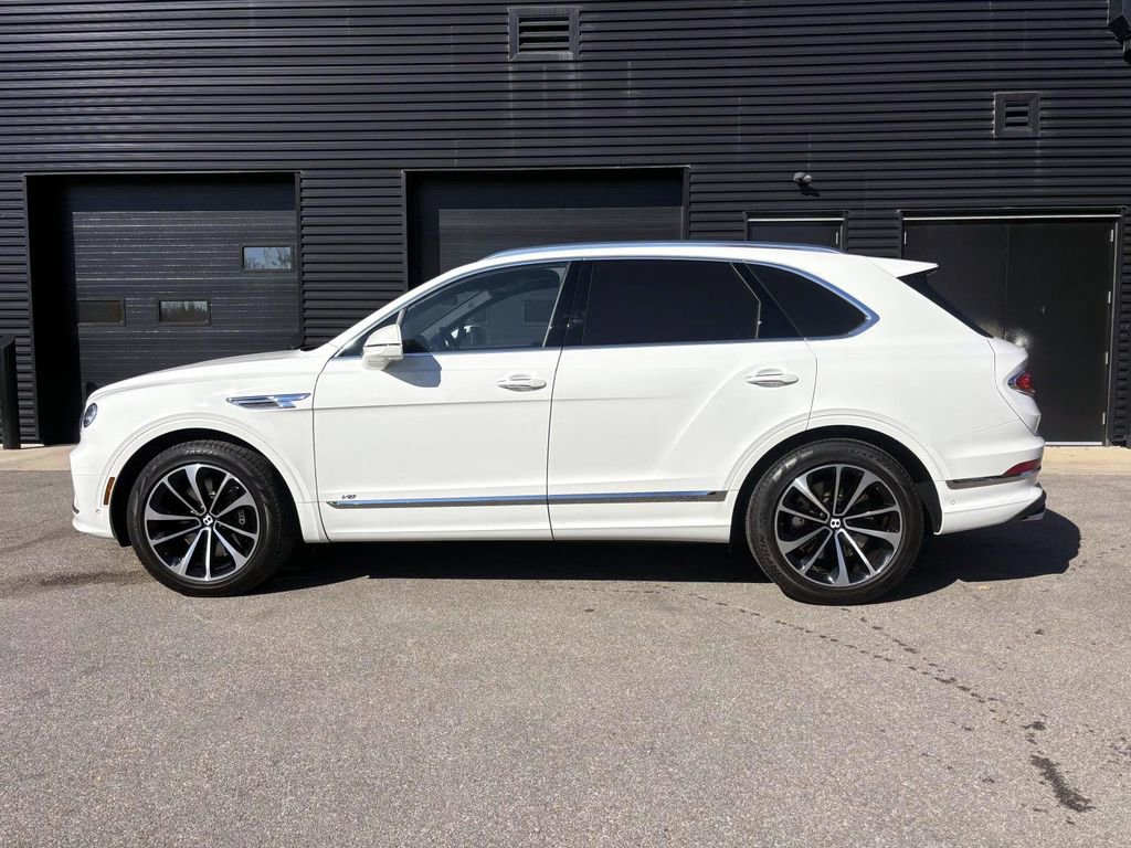 Certified 2022 Bentley Bentayga image 5