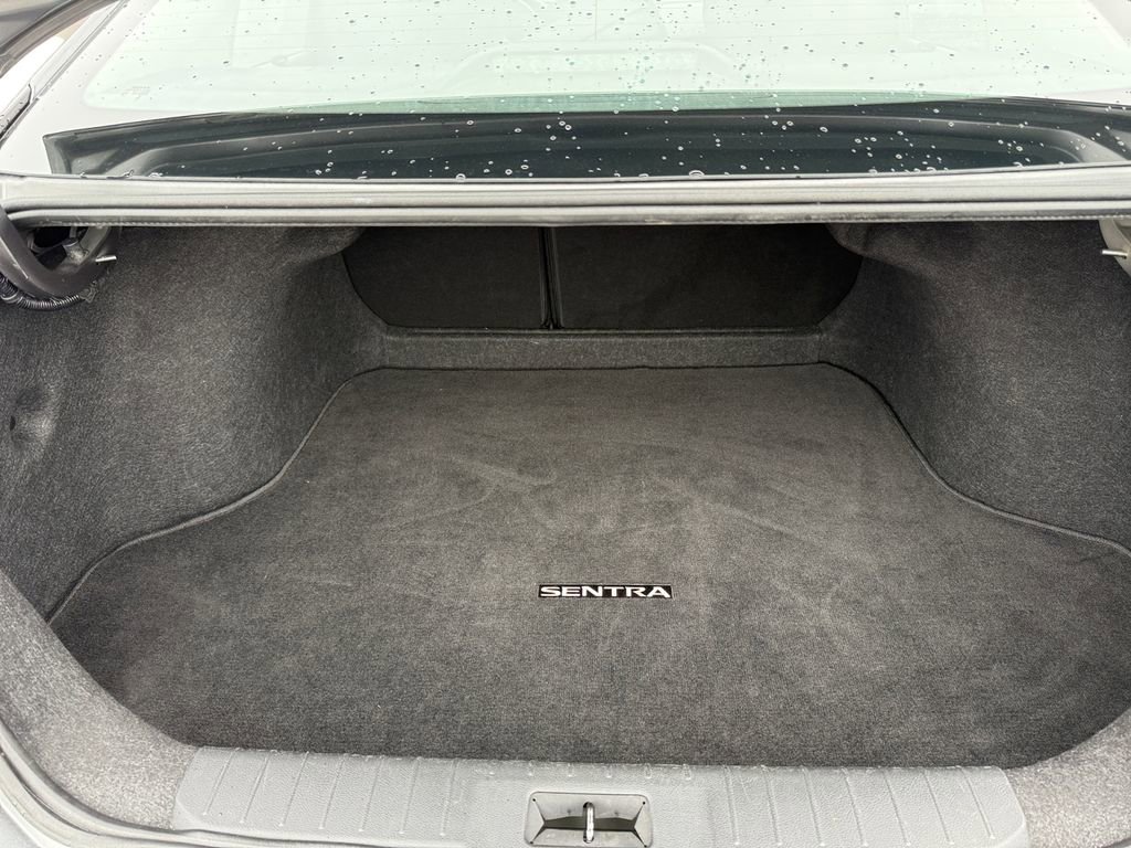 Used 2024 Nissan Sentra SV image 19