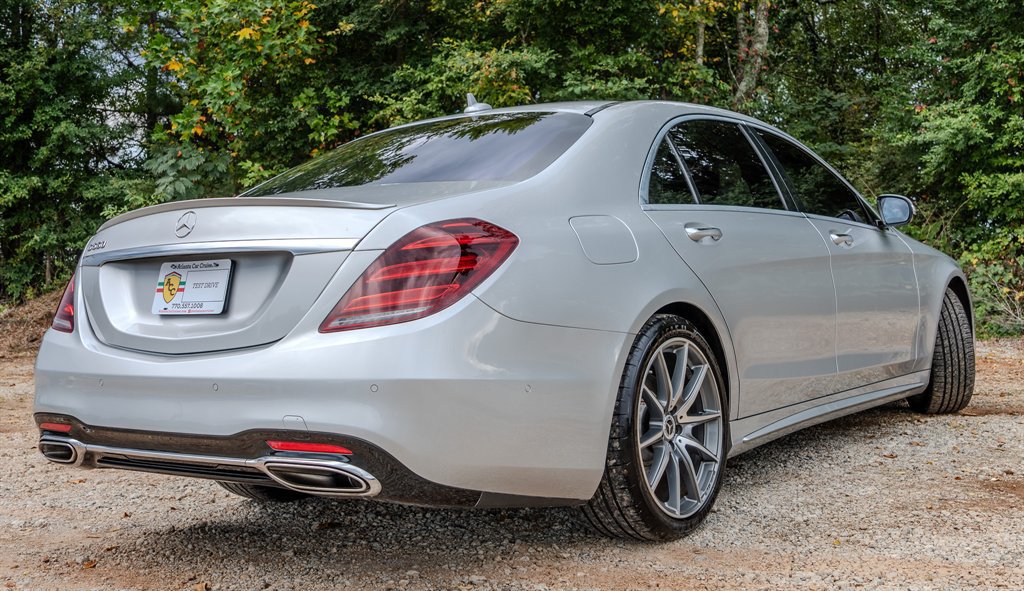 Used 2019 Mercedes-Benz S 560 Sedan w/ AMG Line Exterior image 5