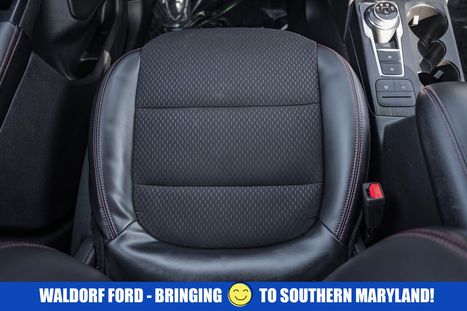 Used 2025 Ford Escape ST-Line image 34