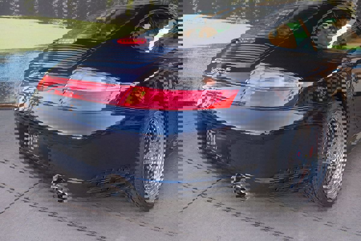 Used 2003 Porsche 911 Carrera 4S image 41