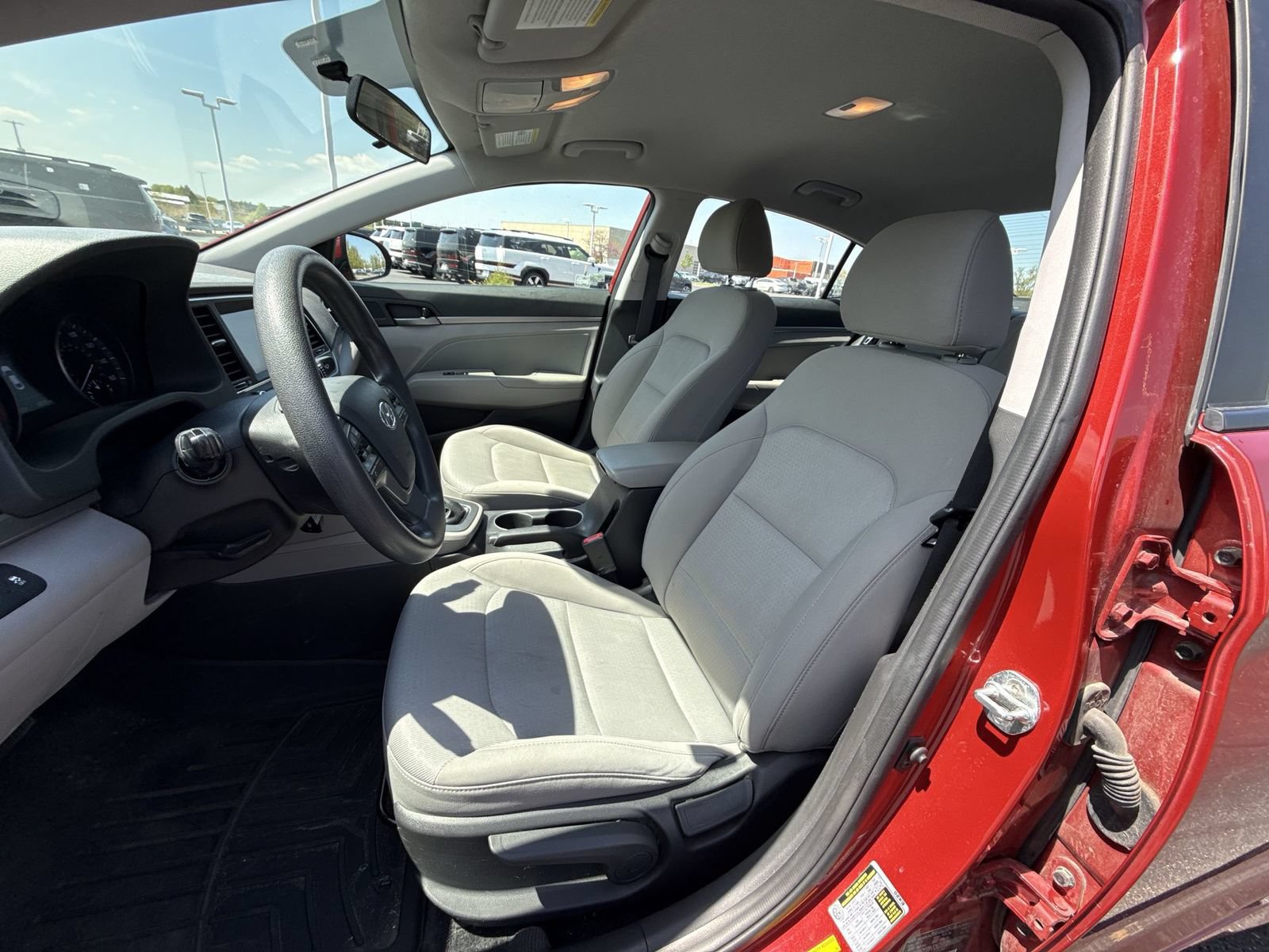 Used 2018 Hyundai Elantra SEL w/ Cargo Package FWD image 12